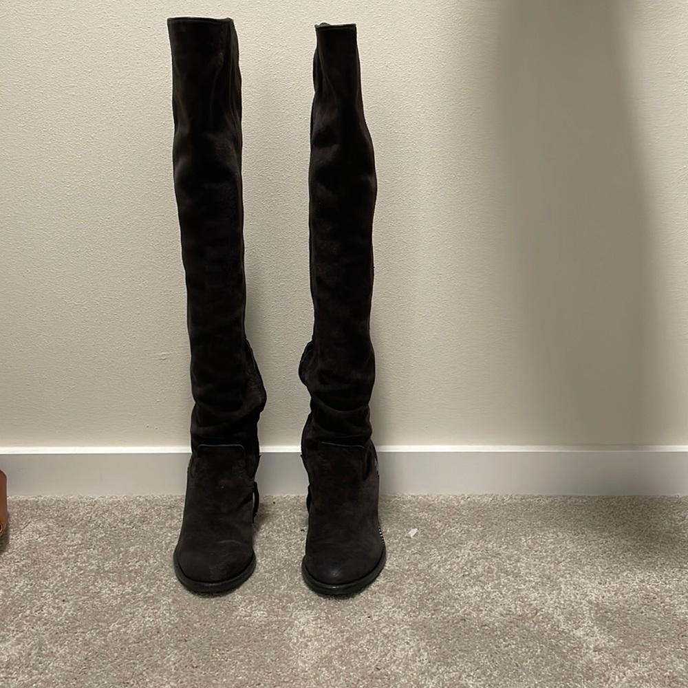 Dolce vita high knee boots